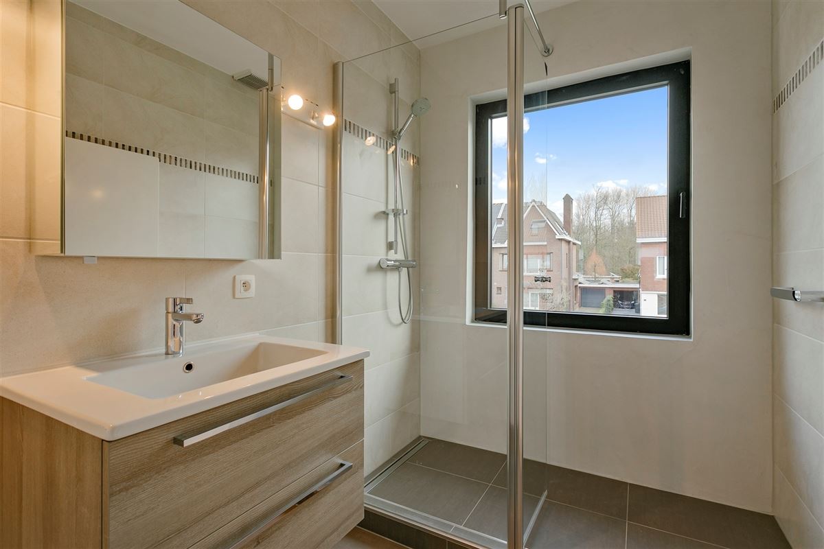 Prachtig gerenoveerde woning te huur