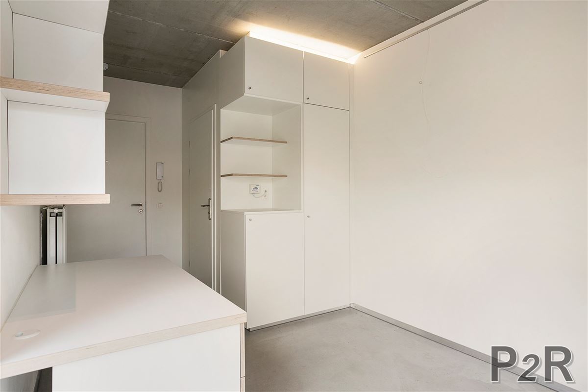 Trendy en moderne studentenkamer op toplocatie Paardenmarkt