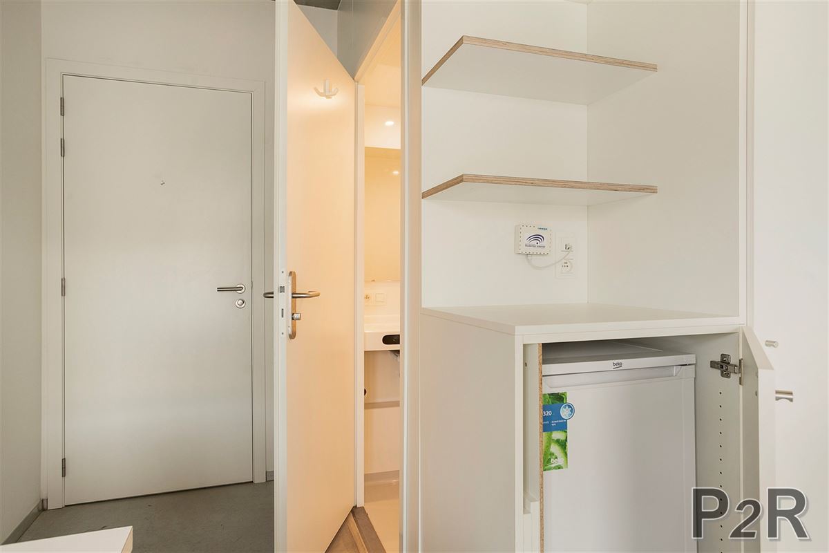 Trendy en moderne studentenkamer op toplocatie Paardenmarkt