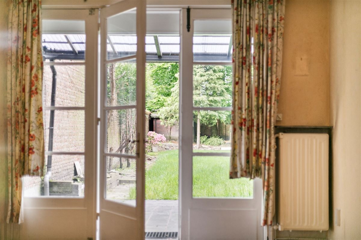 Zeer ruime woning met aangename tuin