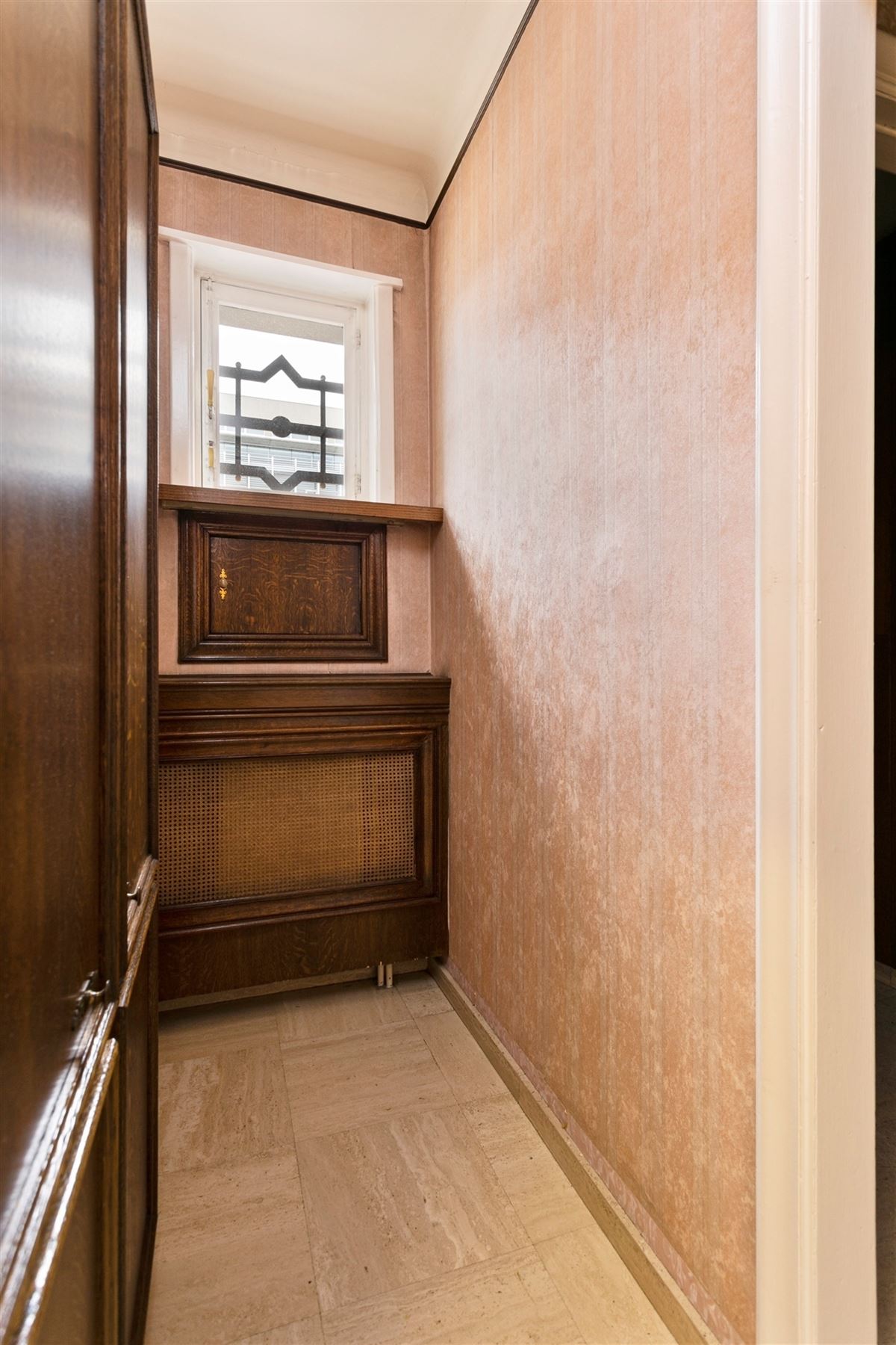 Zeer ruime woning met aangename tuin