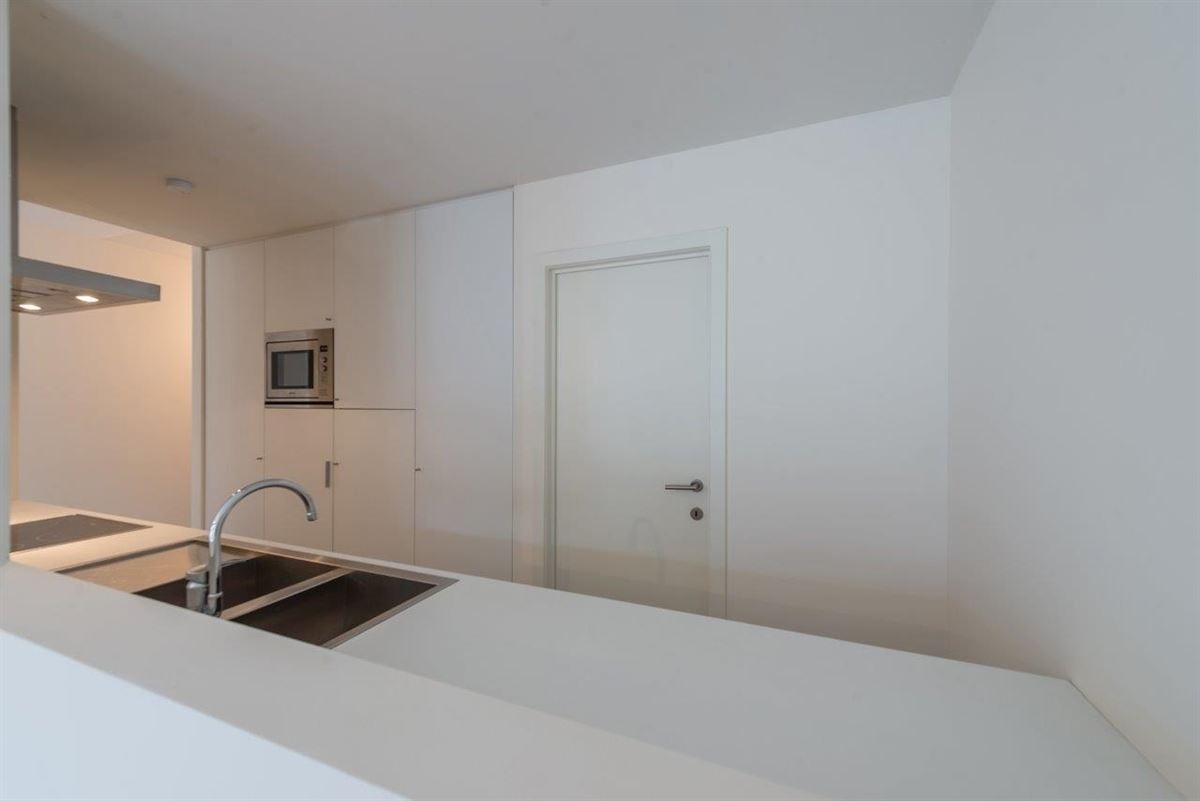Ruim en lichtrijk 2 slaapkamer appartement op A- locatie
