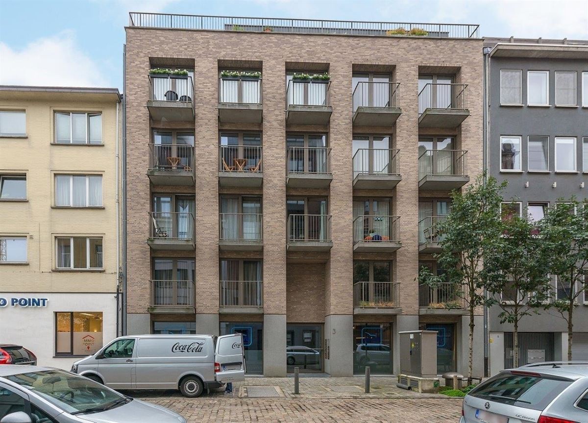 Ruim en lichtrijk 2 slaapkamer appartement op A- locatie