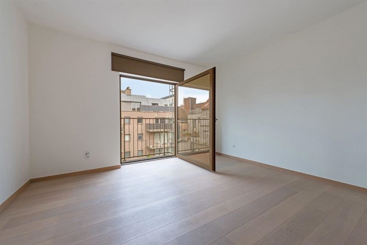Ruim en lichtrijk 2 slaapkamer appartement op A- locatie