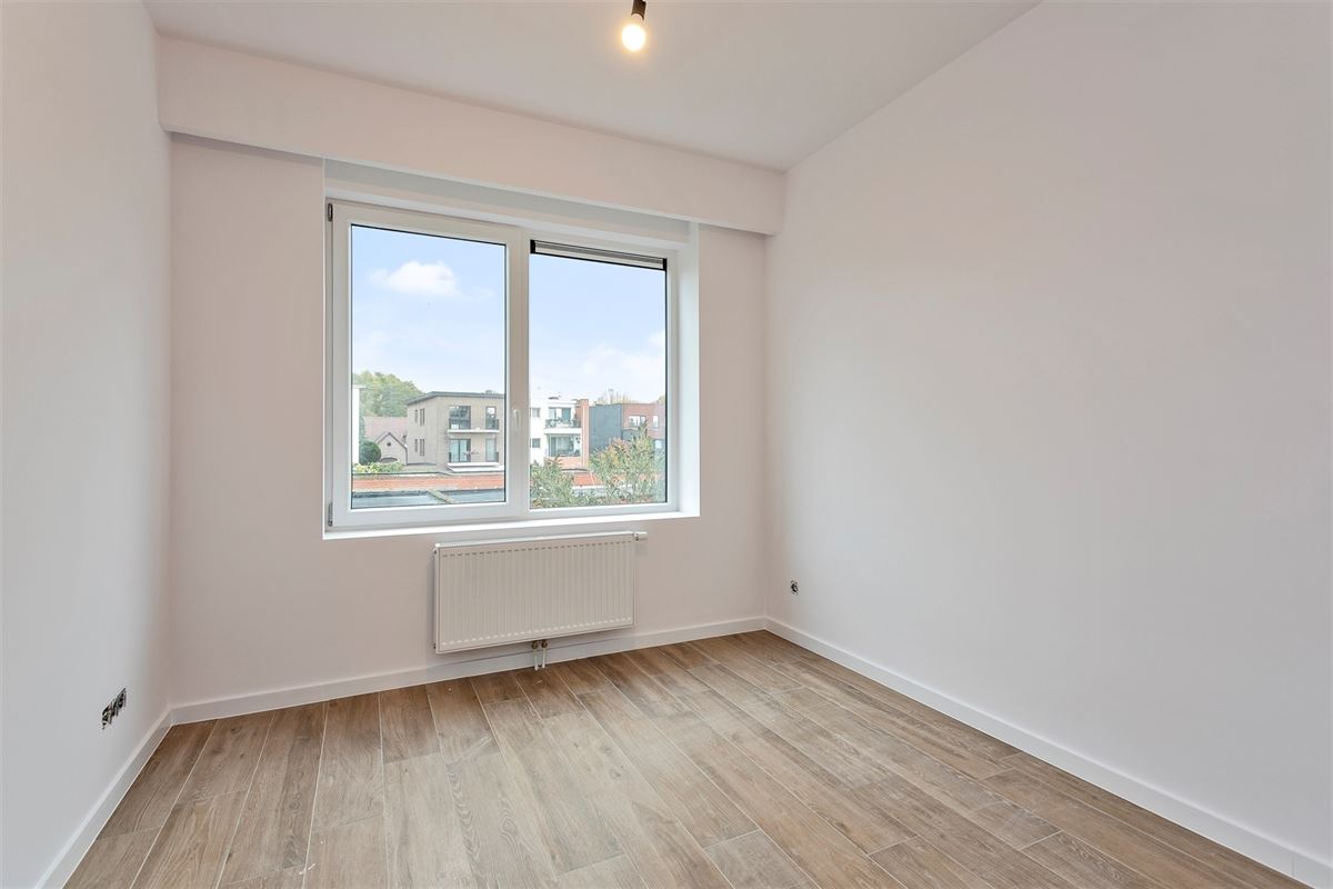 Appartement met zeer ruime leefruimte en open keuken