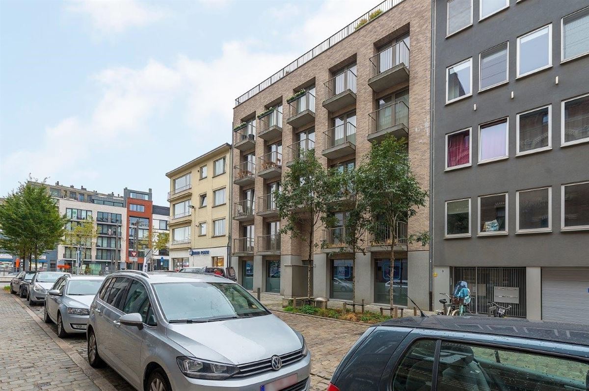 Ruim en lichtrijk 2 slaapkamer appartement op A- locatie