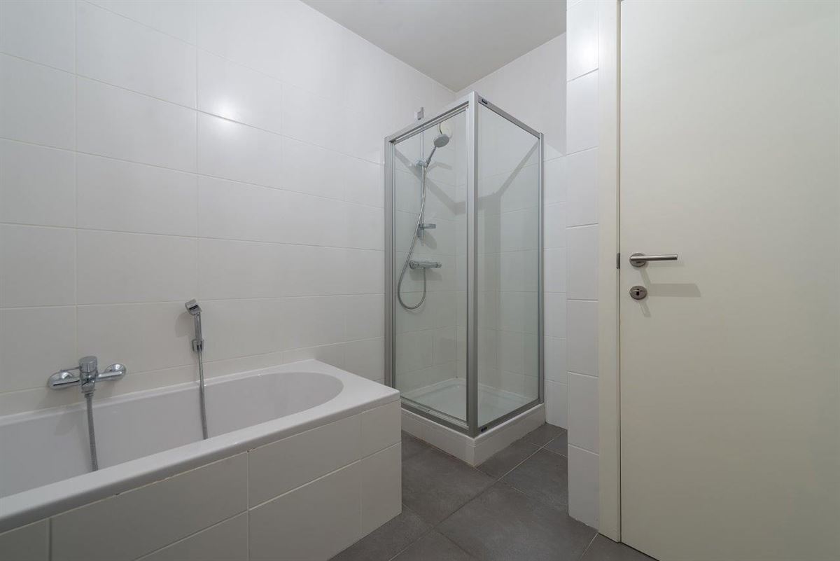 Ruim en lichtrijk 2 slaapkamer appartement op A- locatie