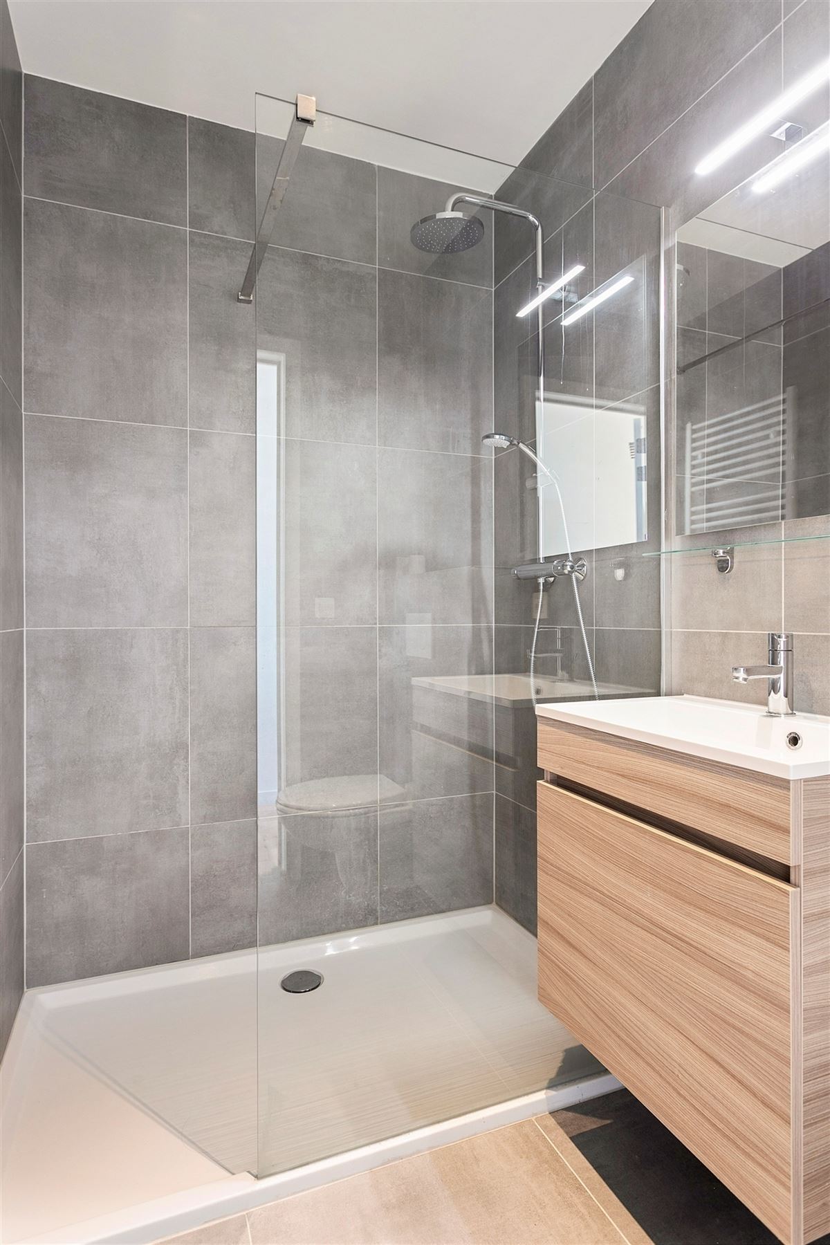Prachtig nieuwbouw appartement met terras en 2 slaapkamers