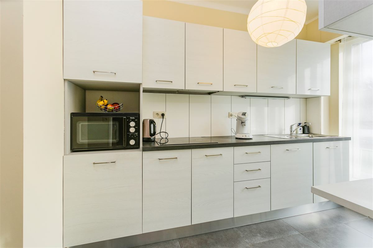 Appartement met ruime living en veel lichtinval