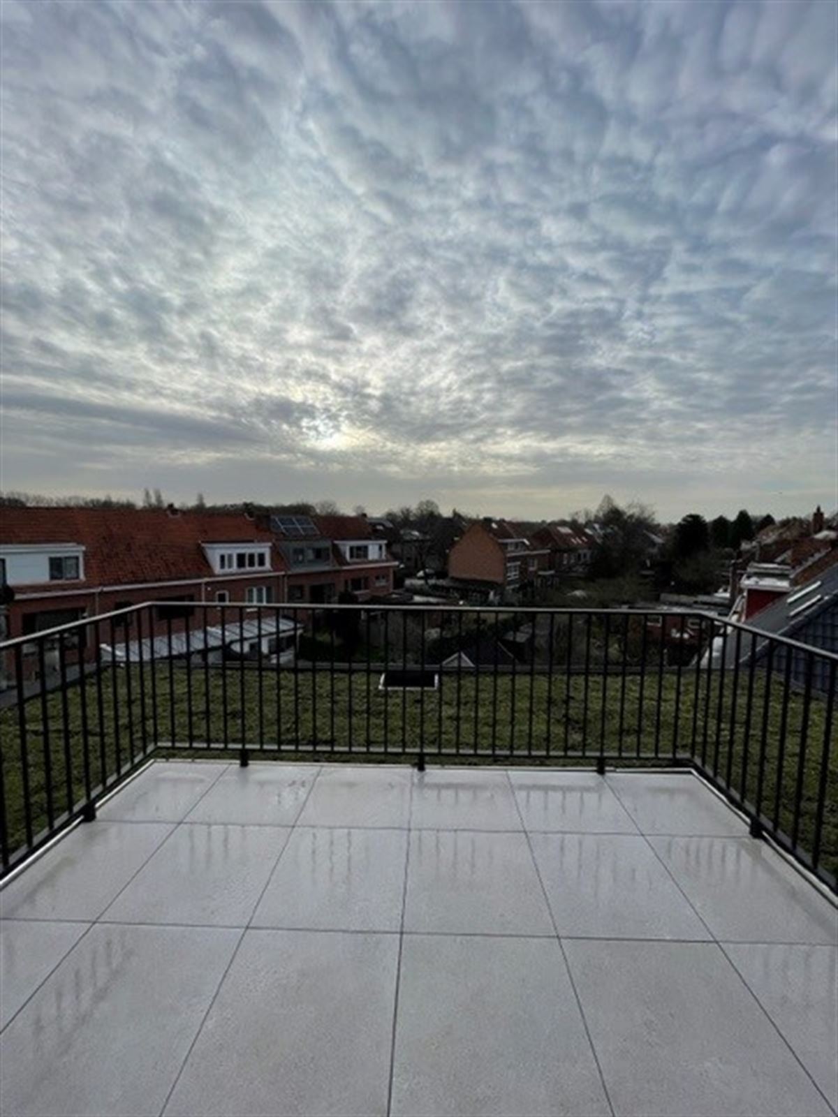 Prachtig gerenoveerd appartement met terras