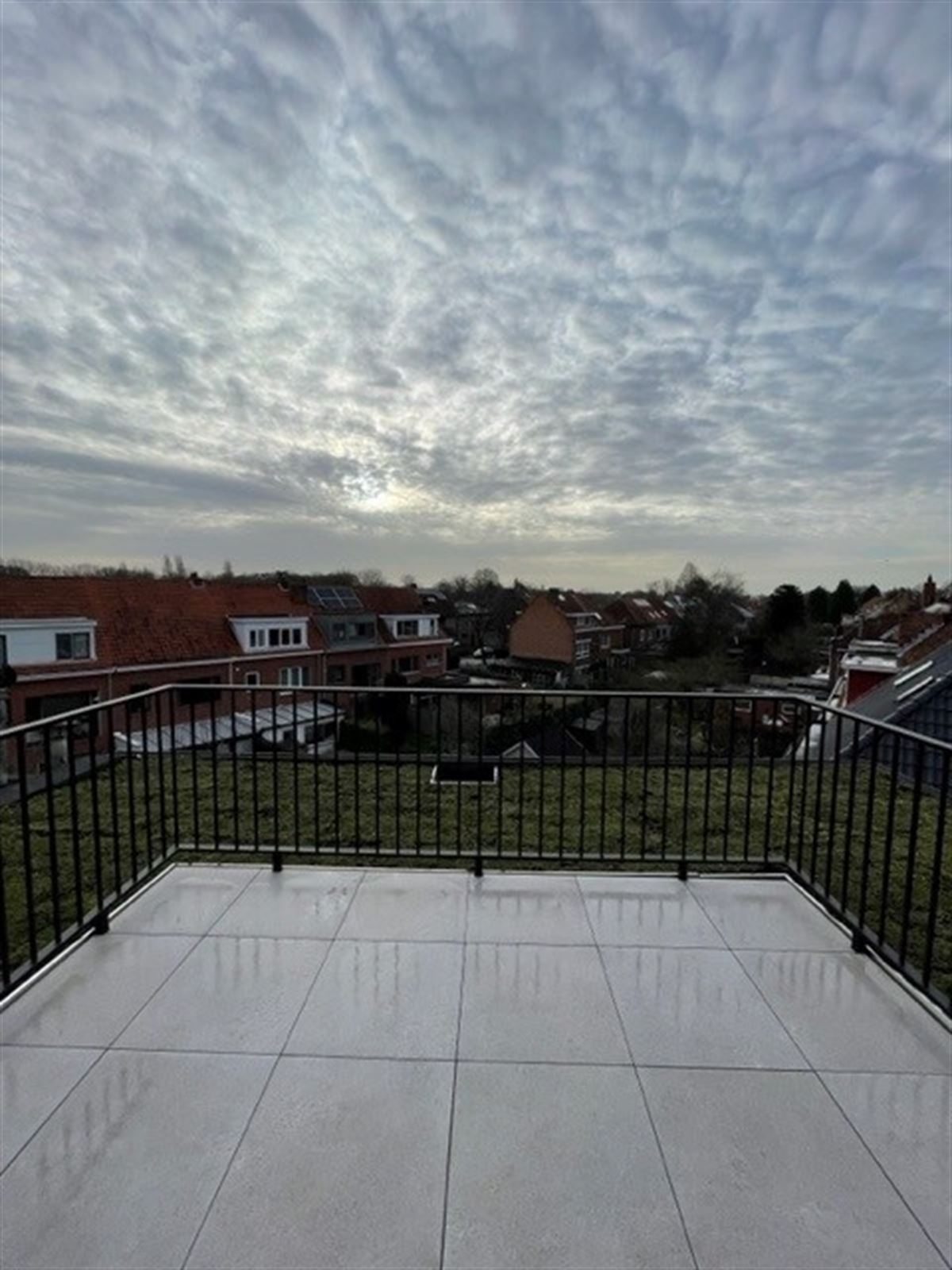 Prachtig gerenoveerd appartement met terras