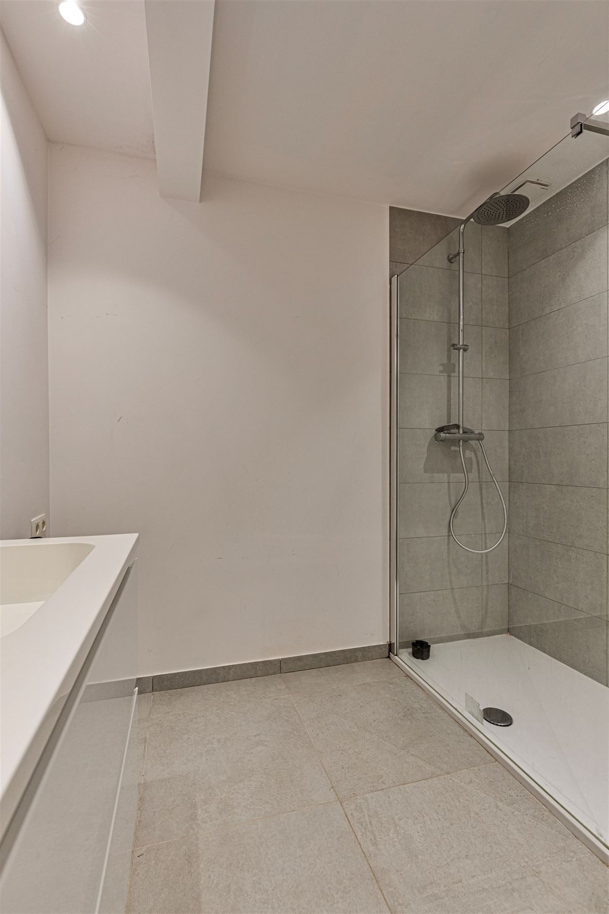 Instapklaar gelijkvloers appartement te Wilrijk