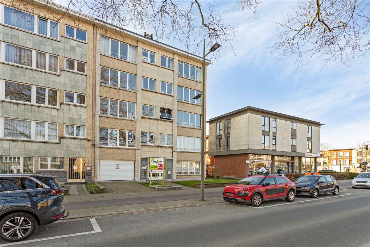 Instapklaar 2 slaapkamer appartement met Zuid-terras.