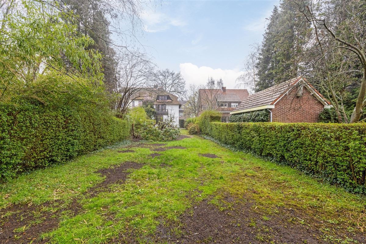 Charmante half-open bebouwing gelegen in een rustige straat te Wilrijk