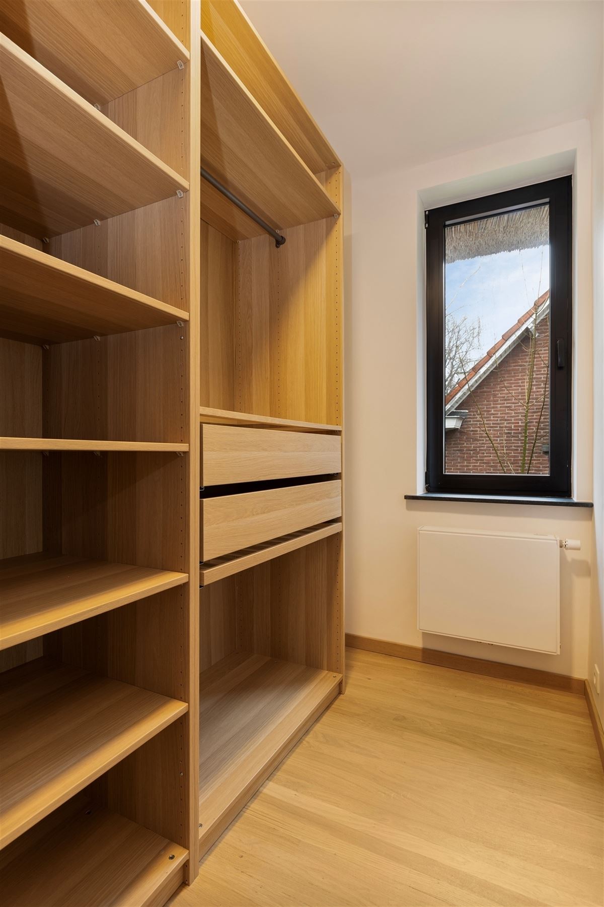 Charmante half-open bebouwing gelegen in een rustige straat te Wilrijk