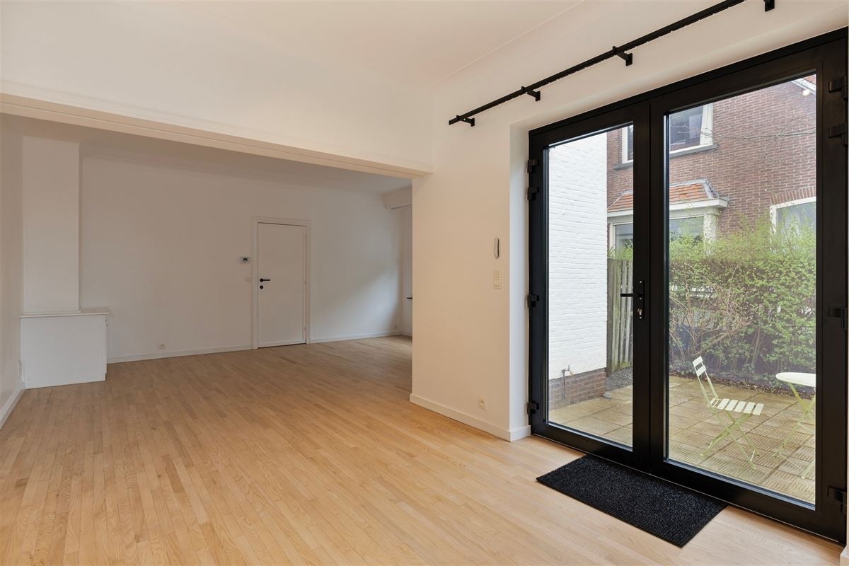 Charmante half-open bebouwing gelegen in een rustige straat te Wilrijk