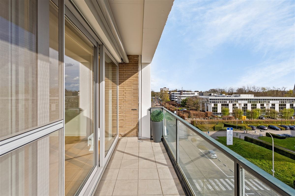 Comfortabel 2 slpk appt met veel lichtinval + Z-terras.