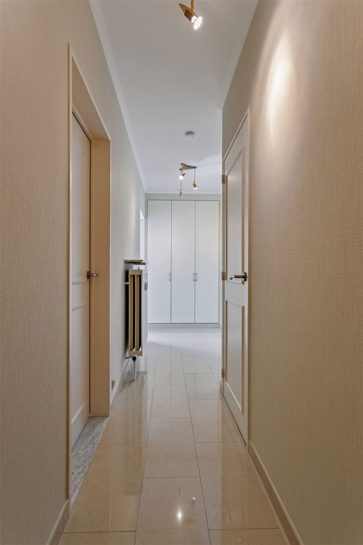 Comfortabel 2 slpk appt met veel lichtinval + Z-terras.