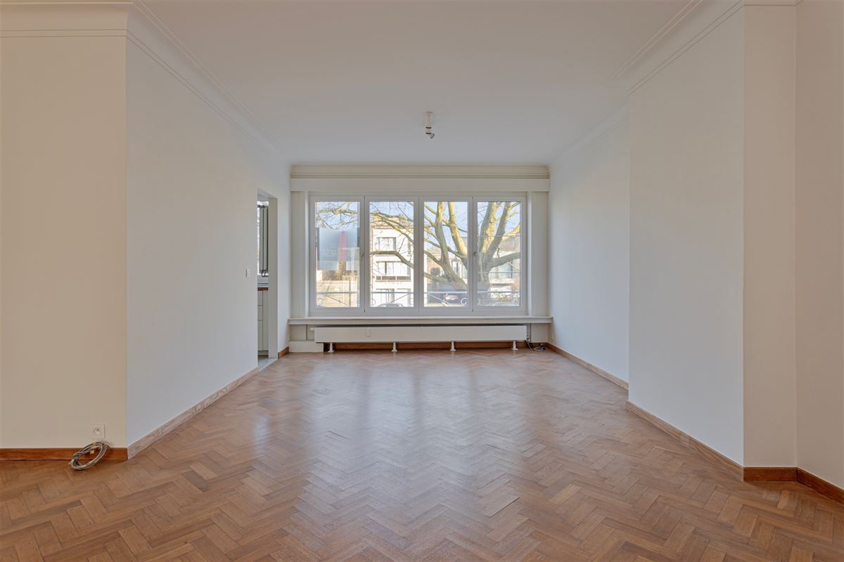 Instapklaar 2 slaapkamer appartement met Zuid-terras.