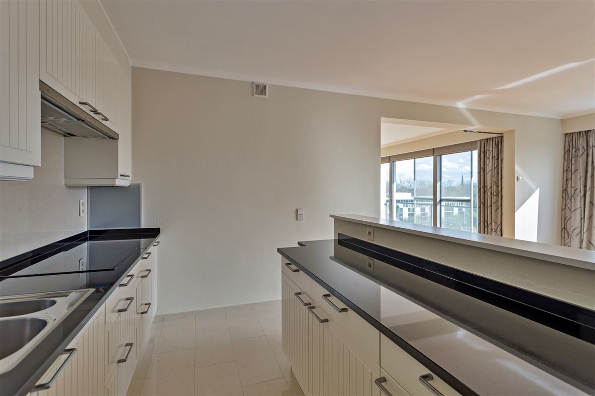 Comfortabel 2 slpk appt met veel lichtinval + Z-terras.