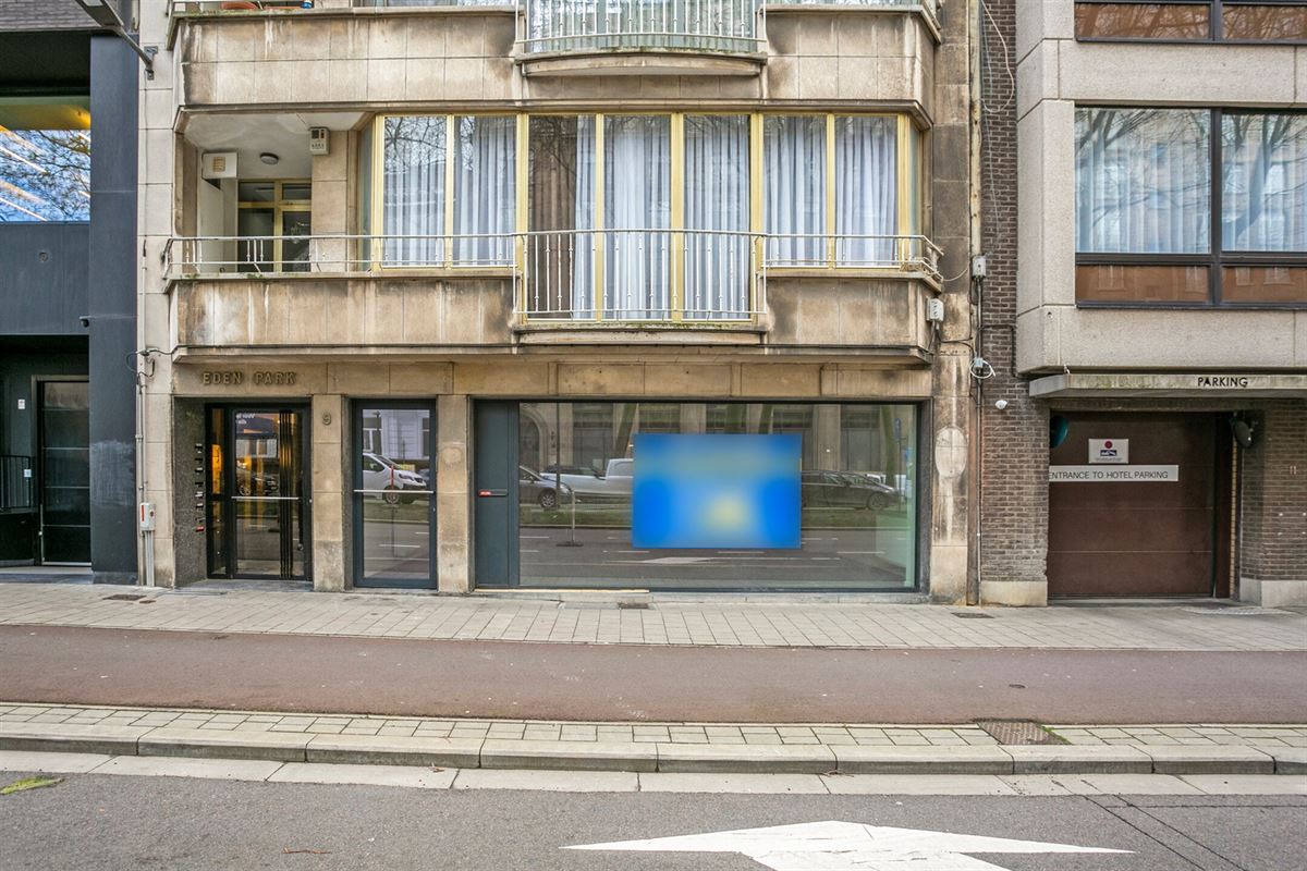 Volledig gerenoveerd handelsgelijkvloers
