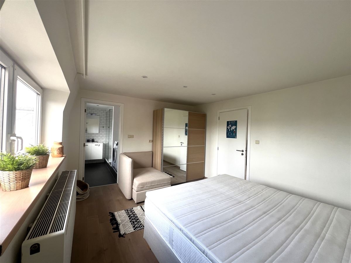 ANTWERPEN - volledig gemeubeld 1 SLPK appartement.