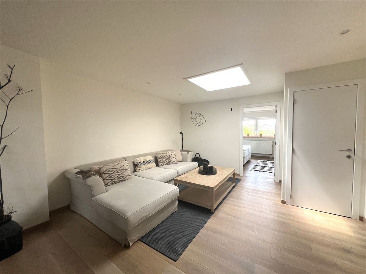 ANTWERPEN - volledig gemeubeld 1 SLPK appartement.