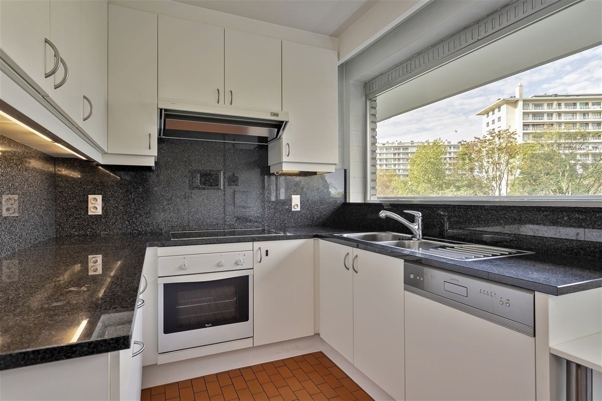 Ruim appartement met terras te Berchem