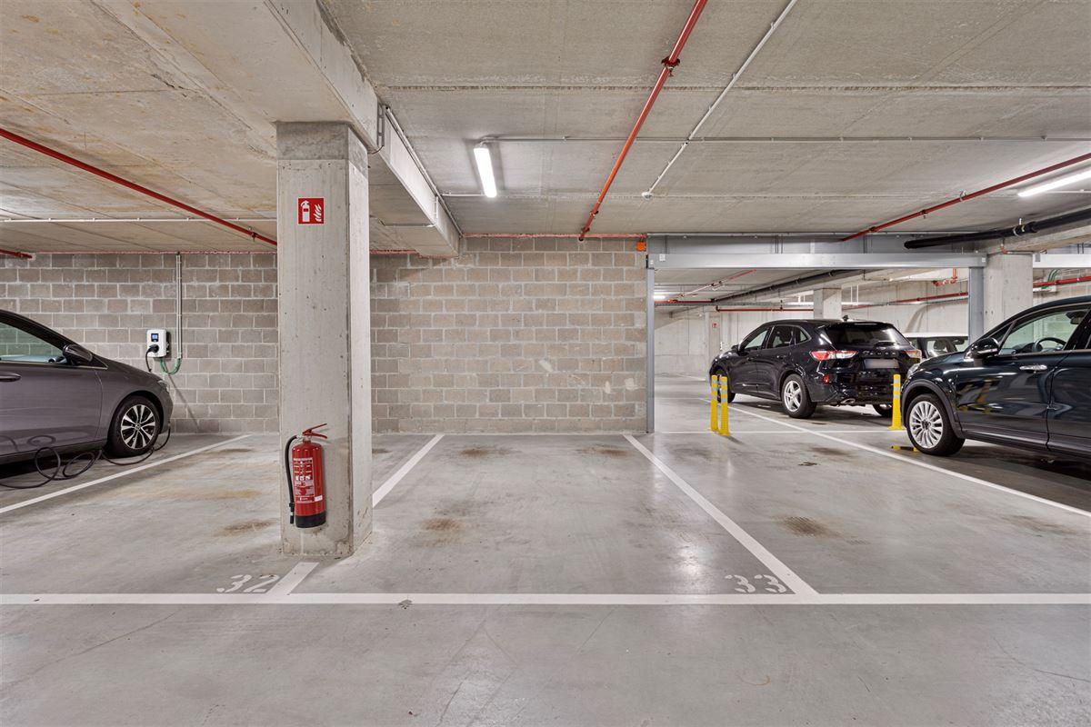 LOUISE MARIE | Nieuwbouw 2 slaapkamer appartement + terras en P