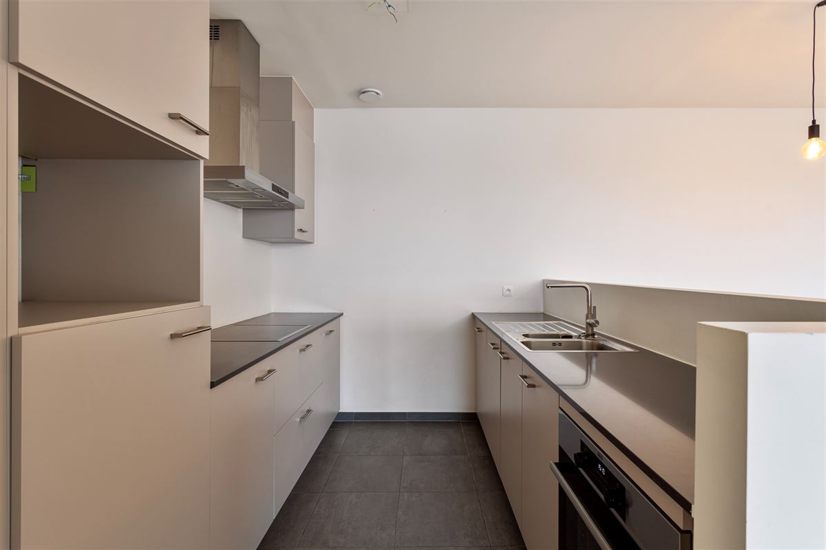 LOUISE MARIE | Nieuwbouw 2 slaapkamer appartement + terras en P