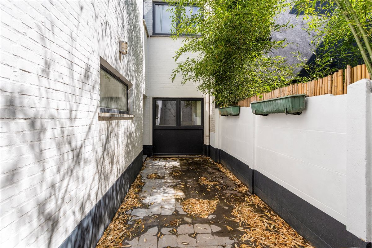 Gezellig gelijkvloers 2 slaapkamer appartement met TERRAS aan Park Den Brandt.