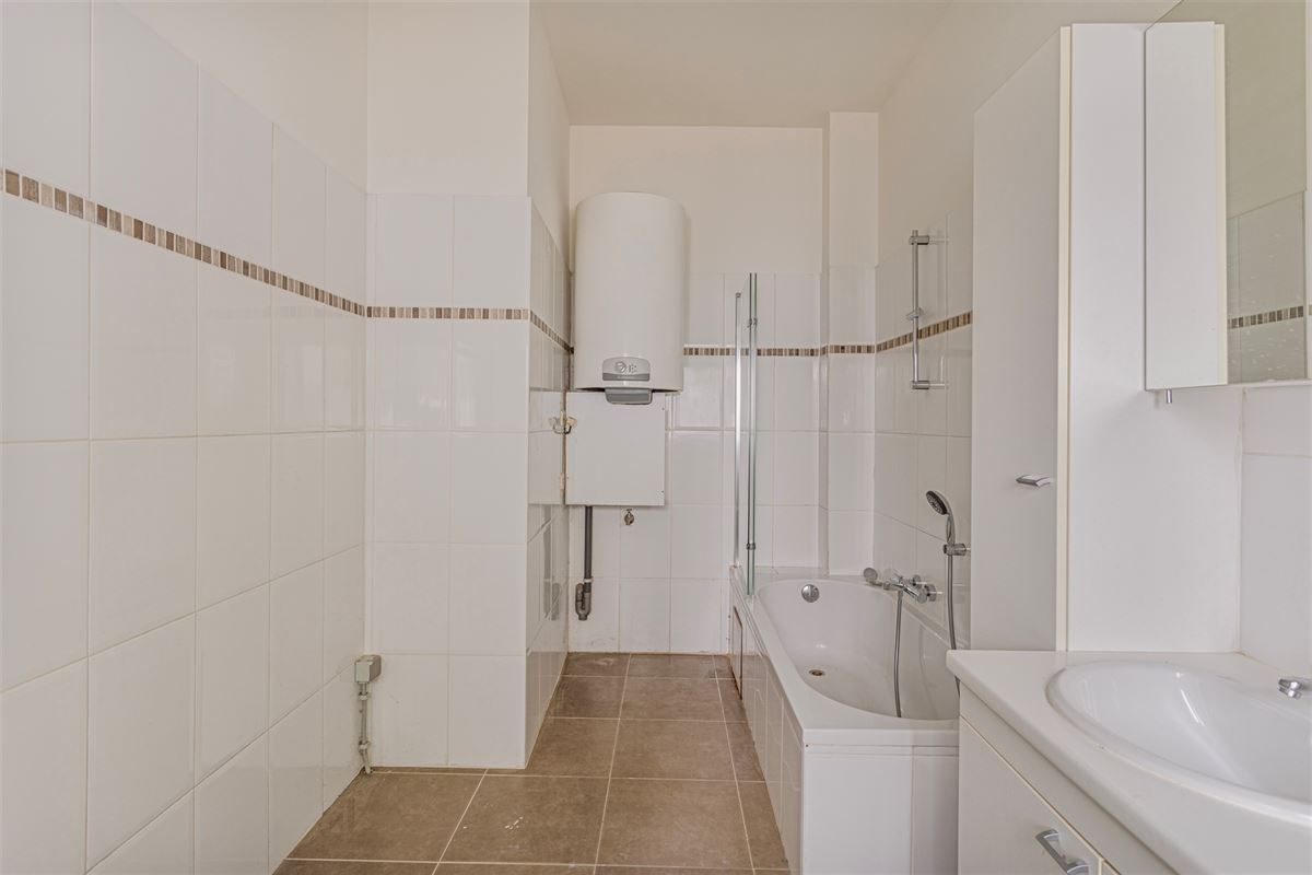 Gezellig gelijkvloers 2 slaapkamer appartement met TERRAS aan Park Den Brandt.