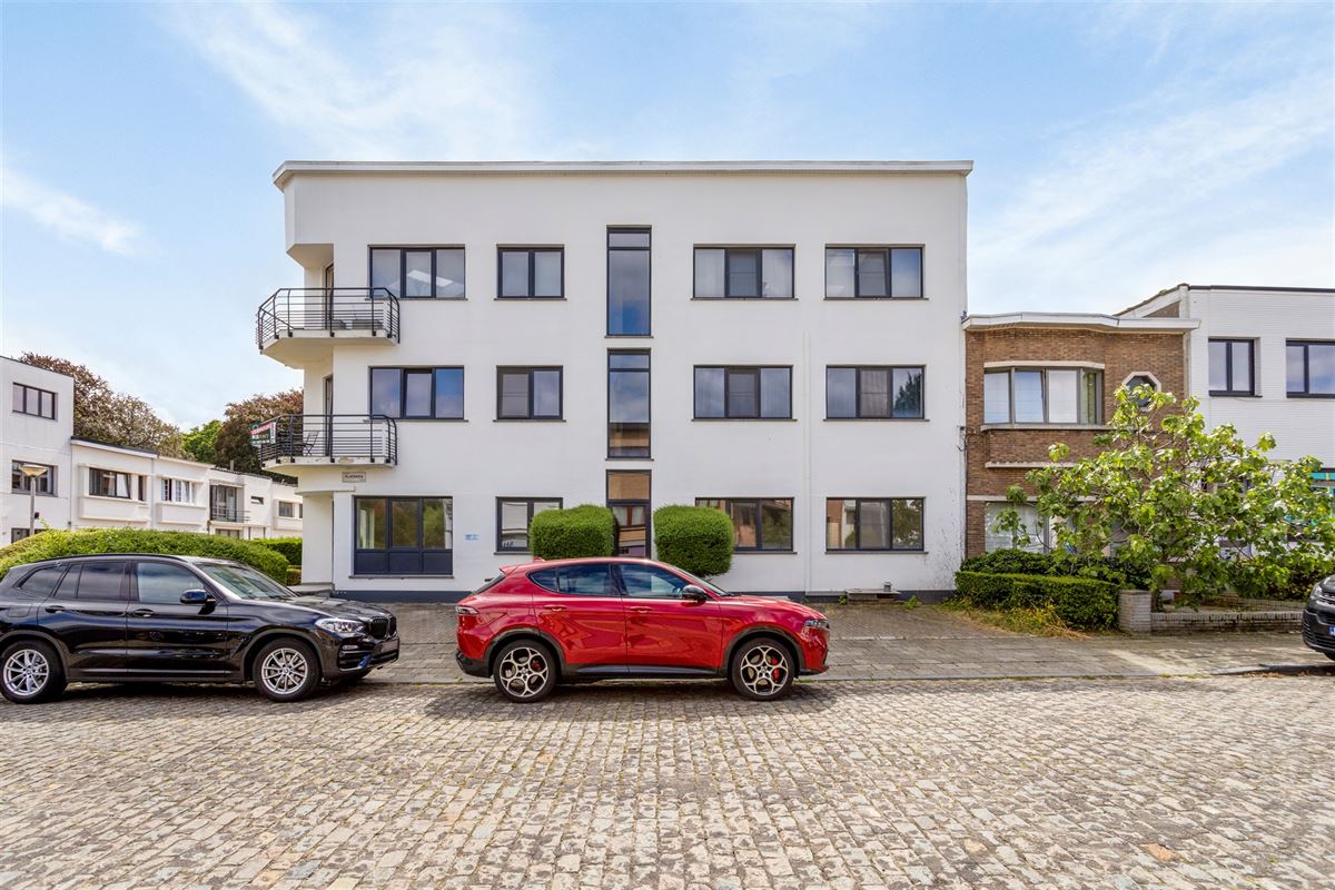 Gezellig gelijkvloers 2 slaapkamer appartement met TERRAS aan Park Den Brandt.