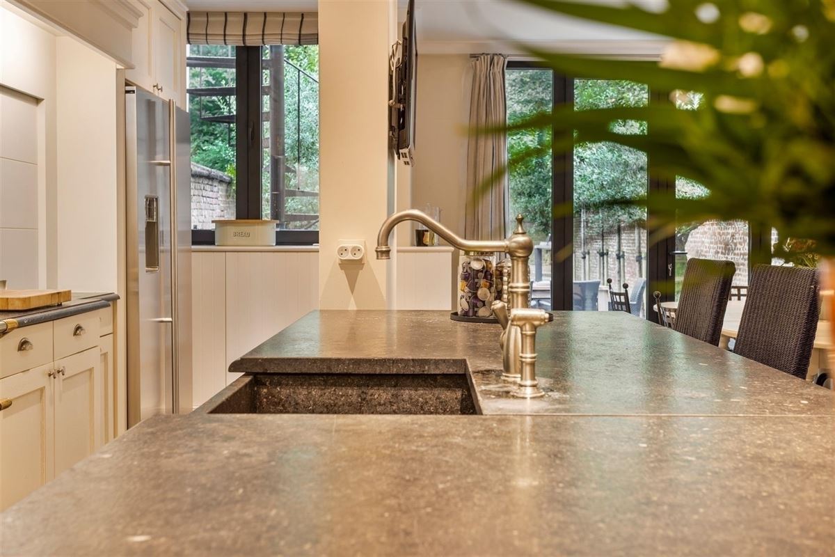 Statige stadsvilla van ca 380m² in Neo-Lodewijk XVI-stijl