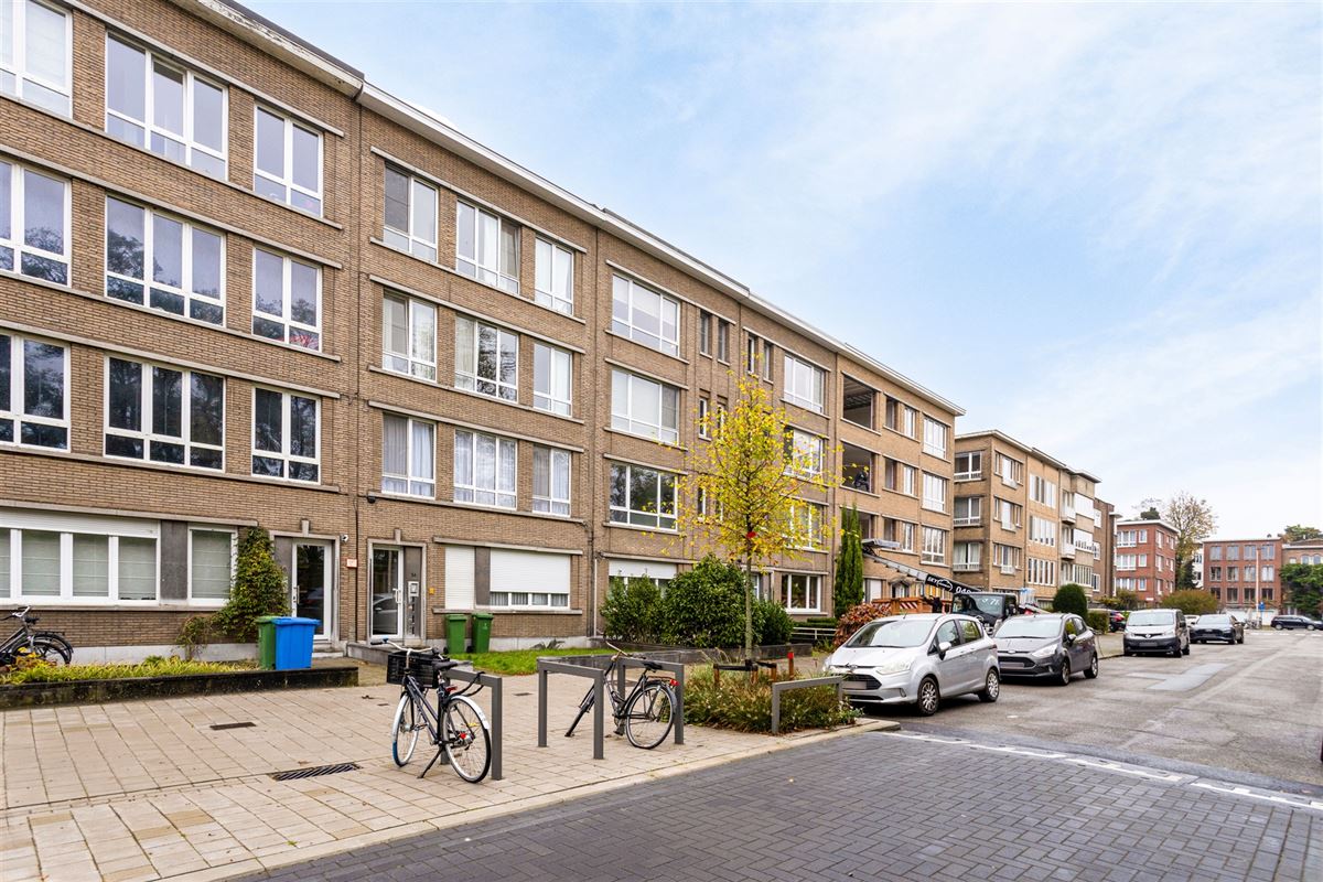 2 slaapkamer appartement in een rustige buurt.