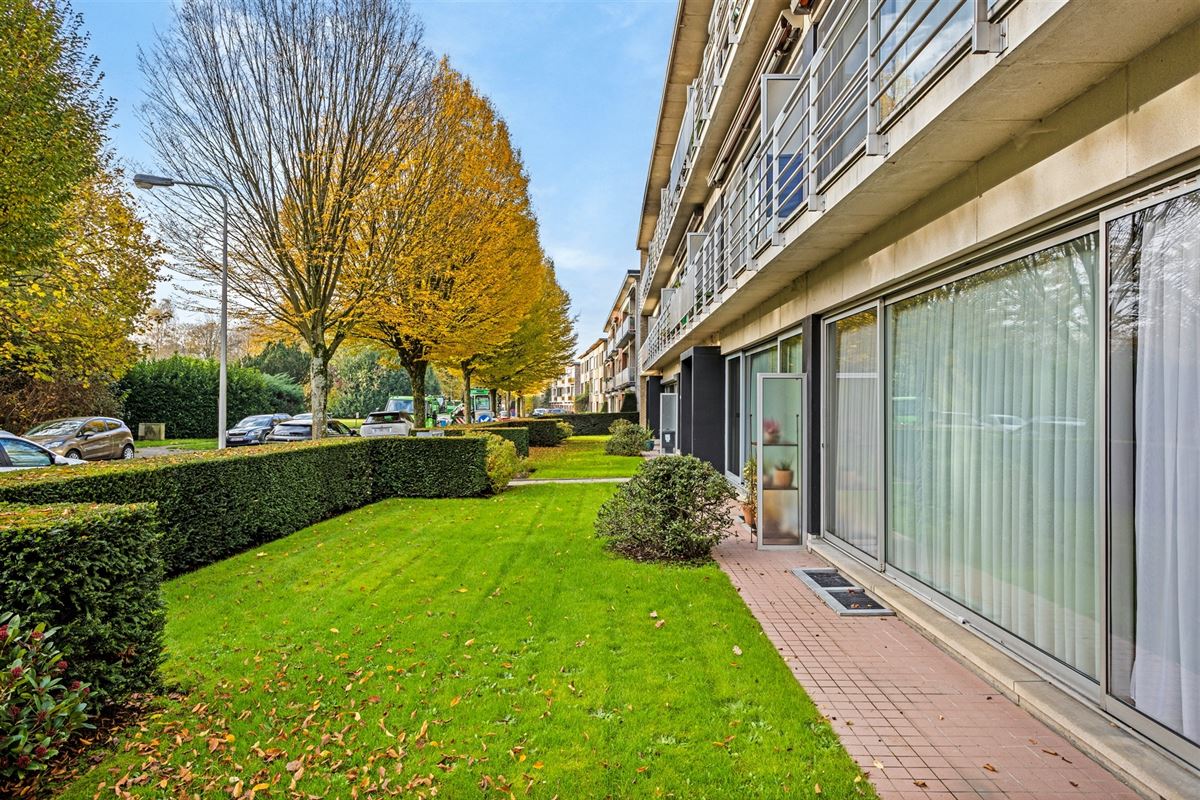 Gerenoveerd gelijkvloers appartement in Edegem