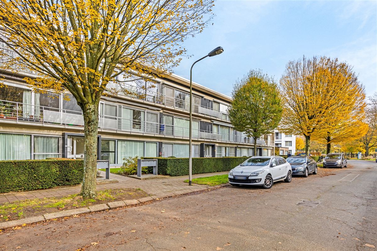Gerenoveerd gelijkvloers appartement in Edegem