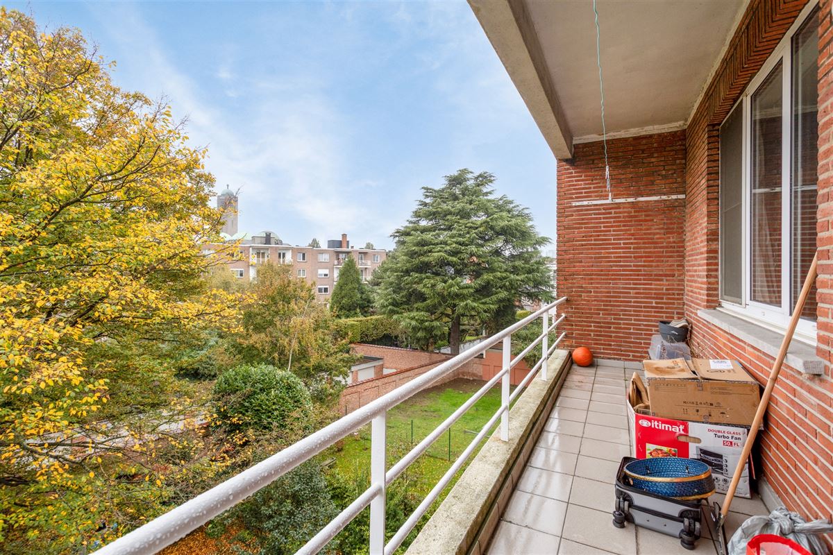 2 slaapkamer appartement in een rustige buurt.
