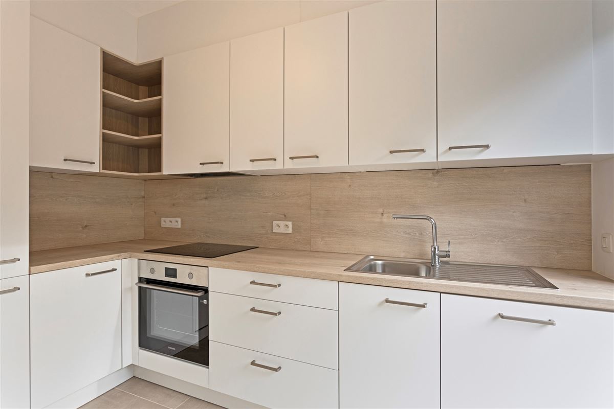 Gerenoveerd gelijkvloers appartement in Edegem