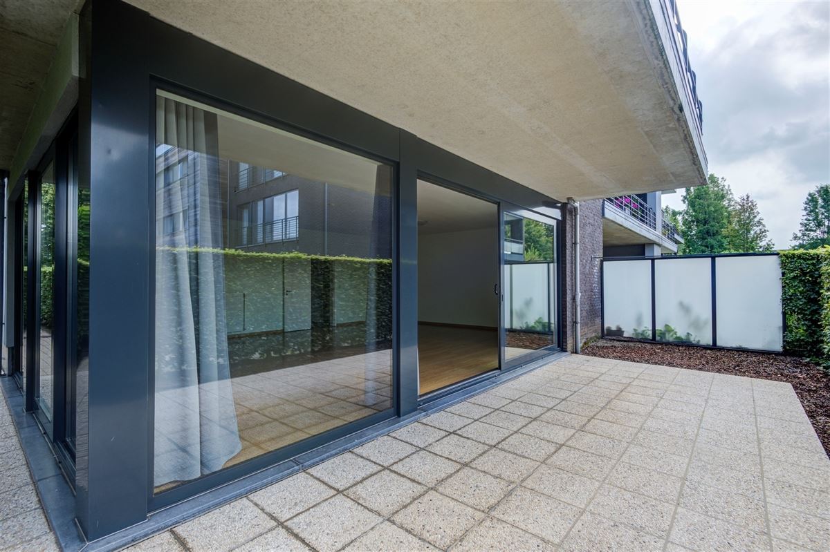 Gelijkvloers appartement met een gezellig terras.
