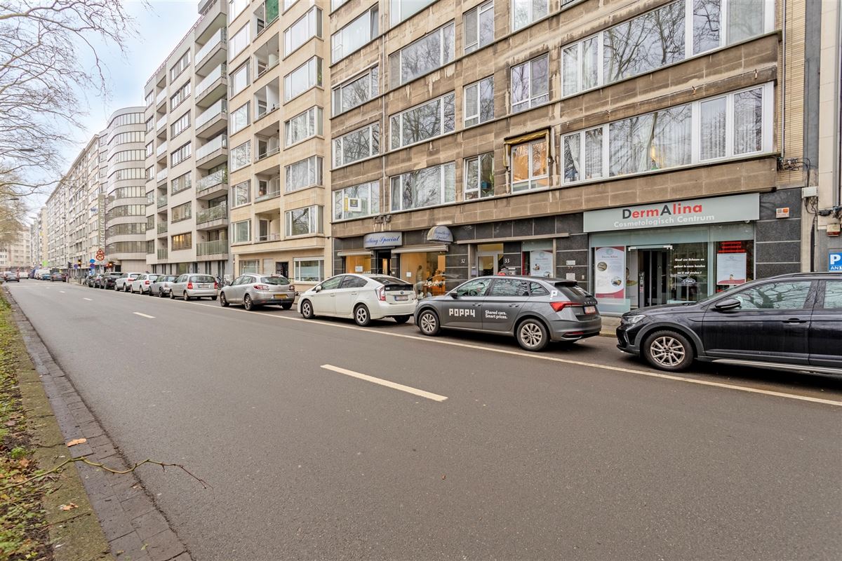 Commerciële ruimte met multifunctioneel gebruik 