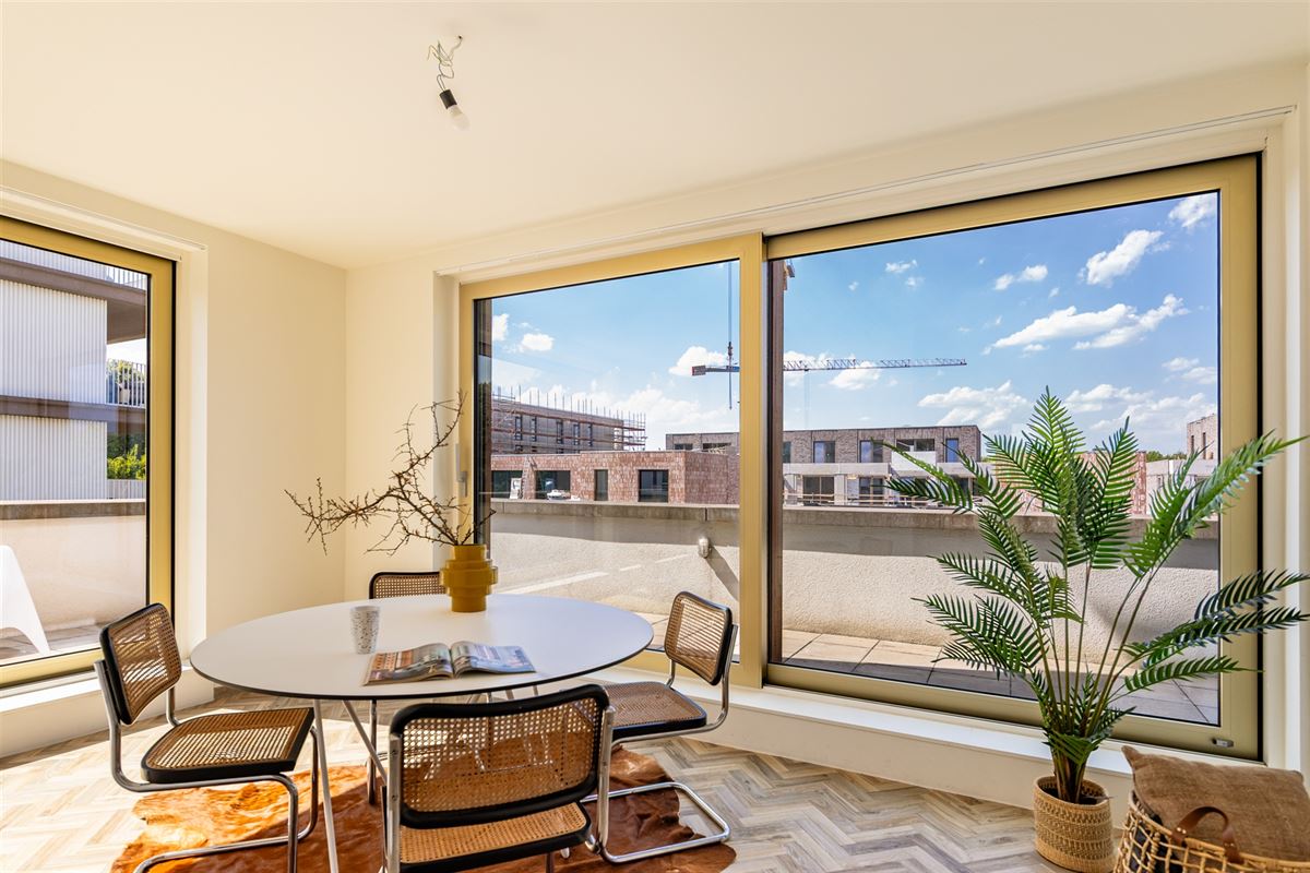 Instapklaar duplex-appartement te Boechout