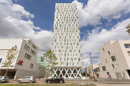 Studio met terras aan het Eilandje