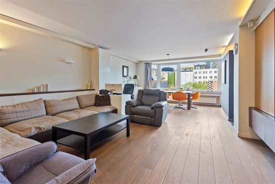 Keyserlei | Prachtig ruim 2 slaapkamer appartement