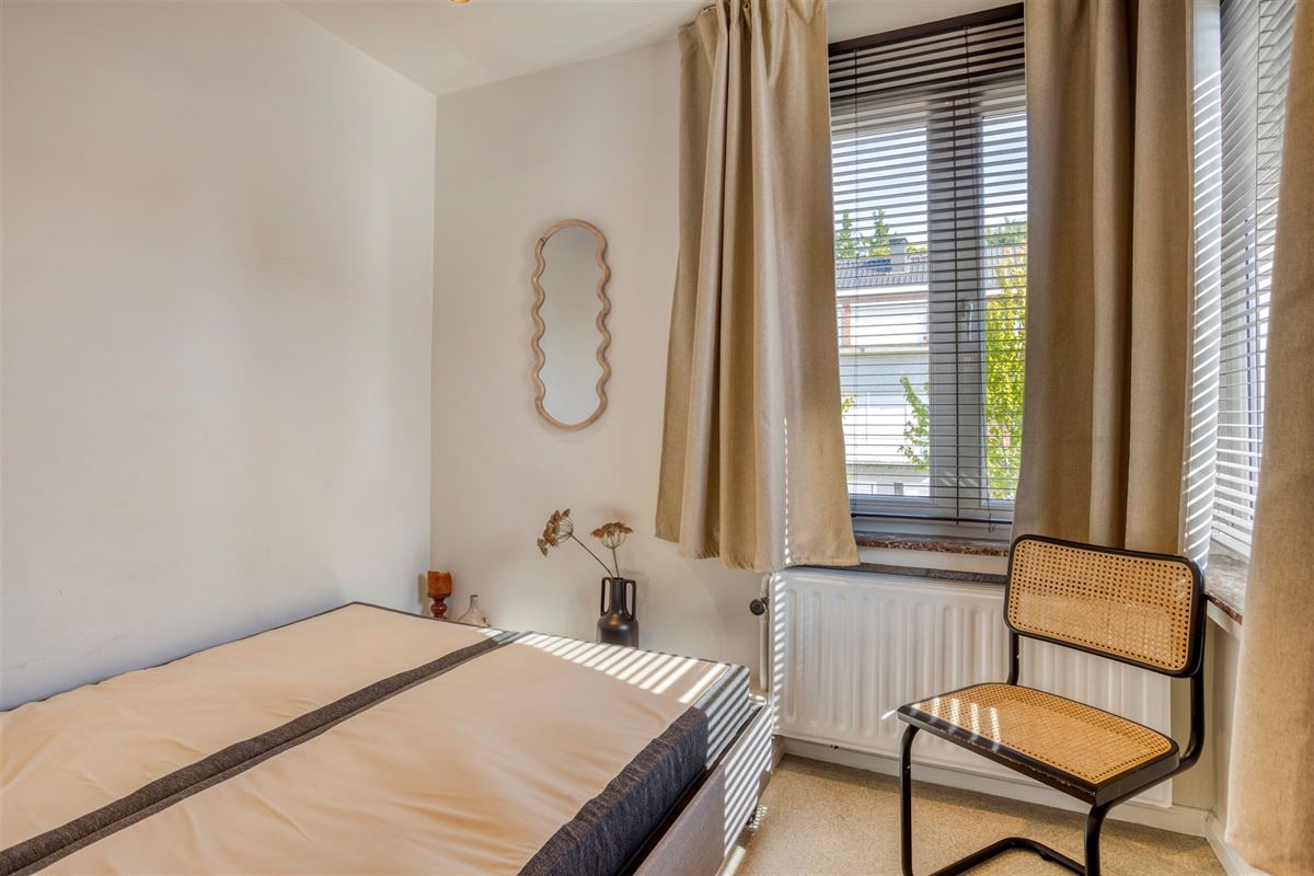 Instapklare halfopen bebouwing met garage te Edegem