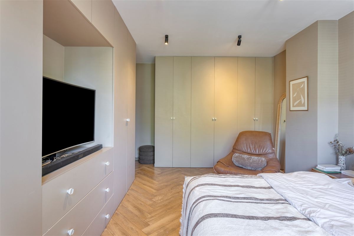 Instapklare halfopen bebouwing met garage te Edegem