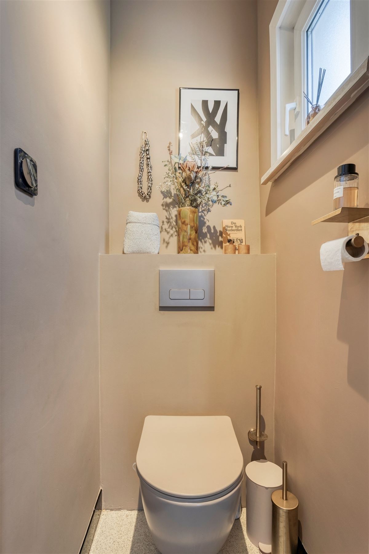 Instapklare halfopen bebouwing met garage te Edegem