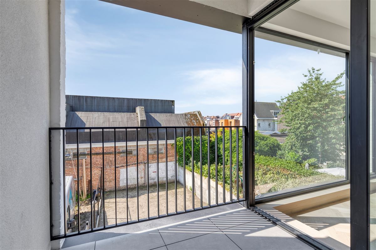 Gerenoveerd appartement op de eerste verdieping