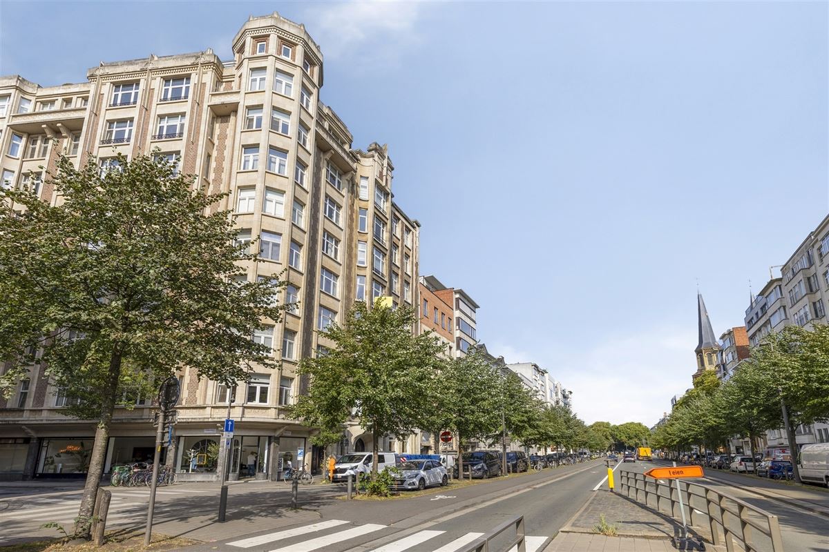Uniek hoekappartement van 240 m²