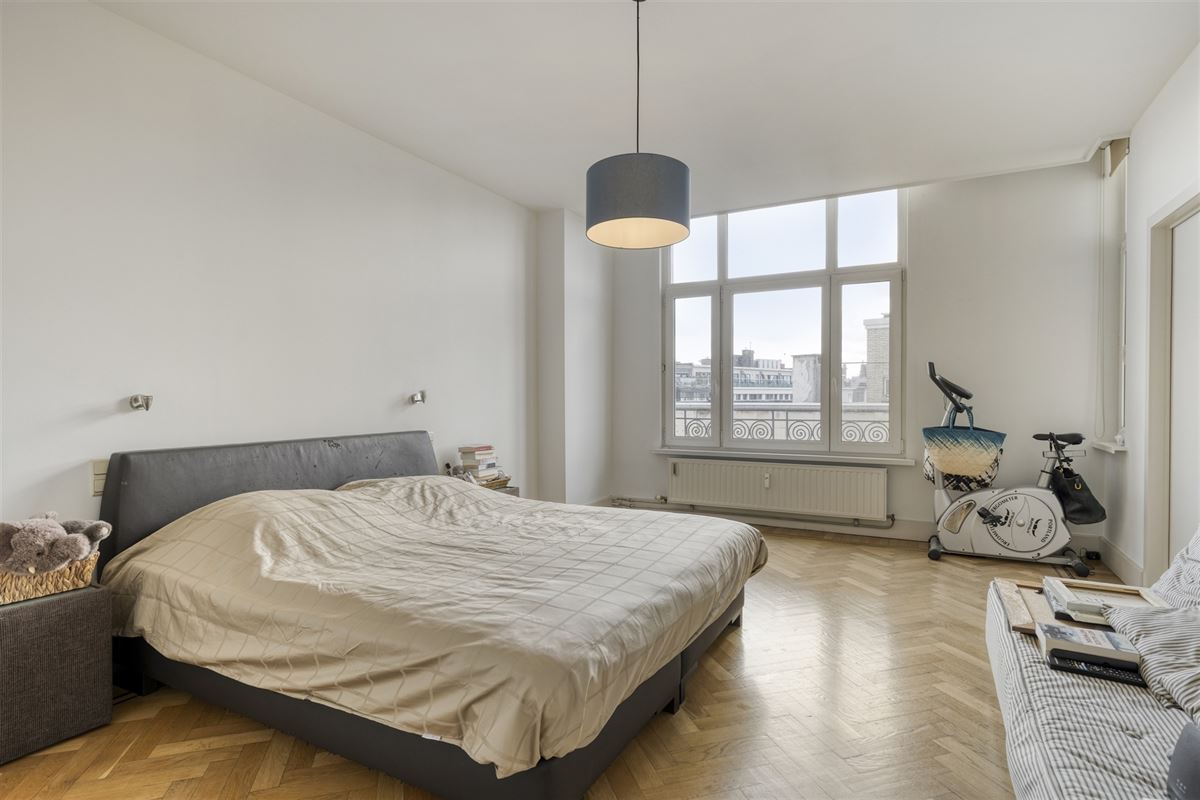 Uniek hoekappartement van 240 m²
